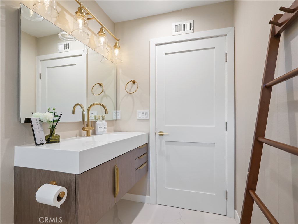 7819 Goldmine Lane