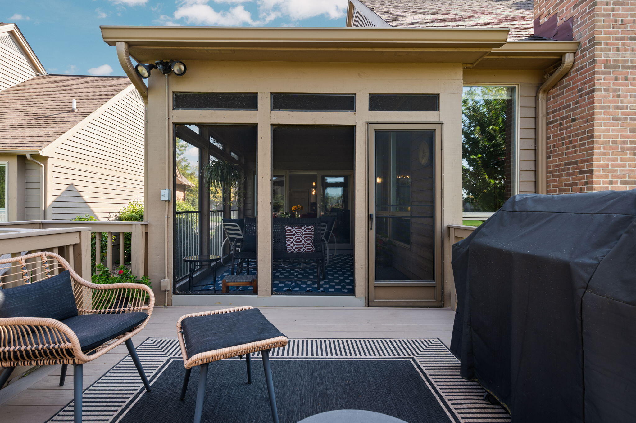 4760 Sawgrass Drive E