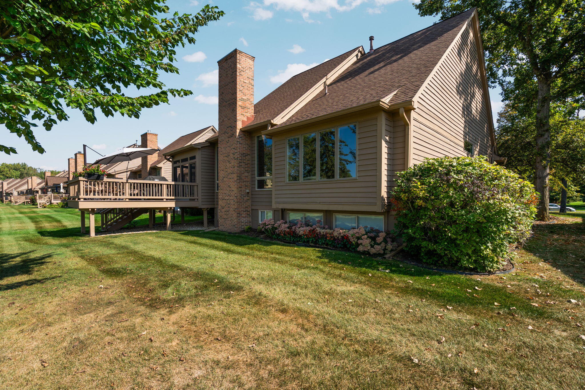 4760 Sawgrass Drive E