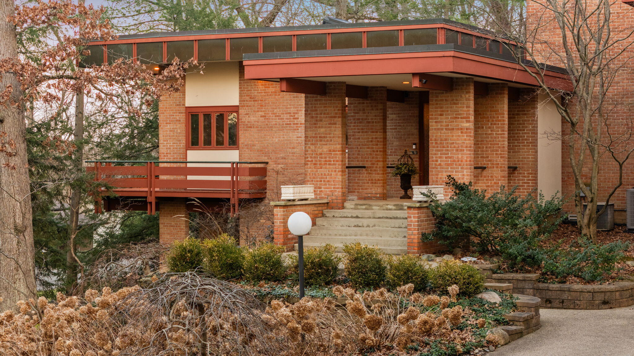 276 Indian River Place