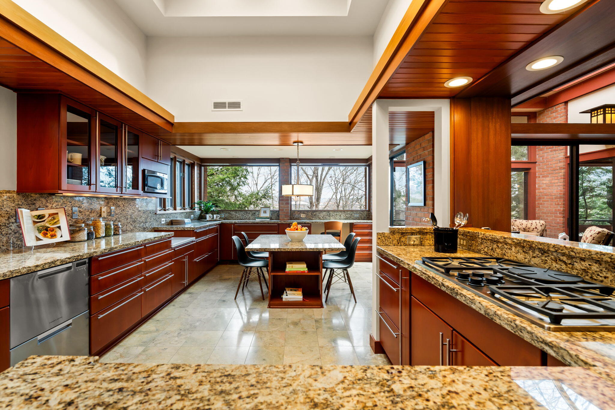 276 Indian River Place