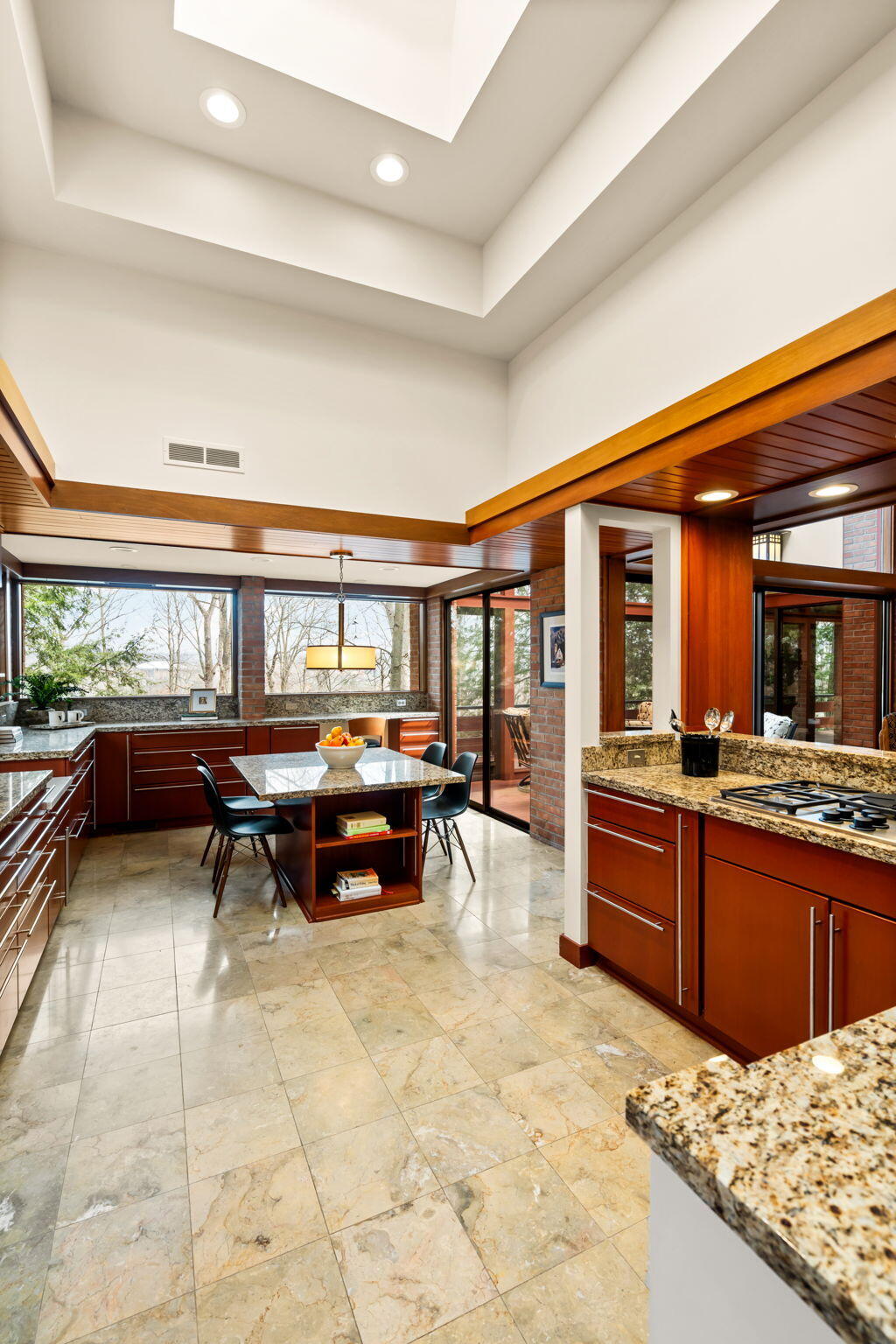 276 Indian River Place