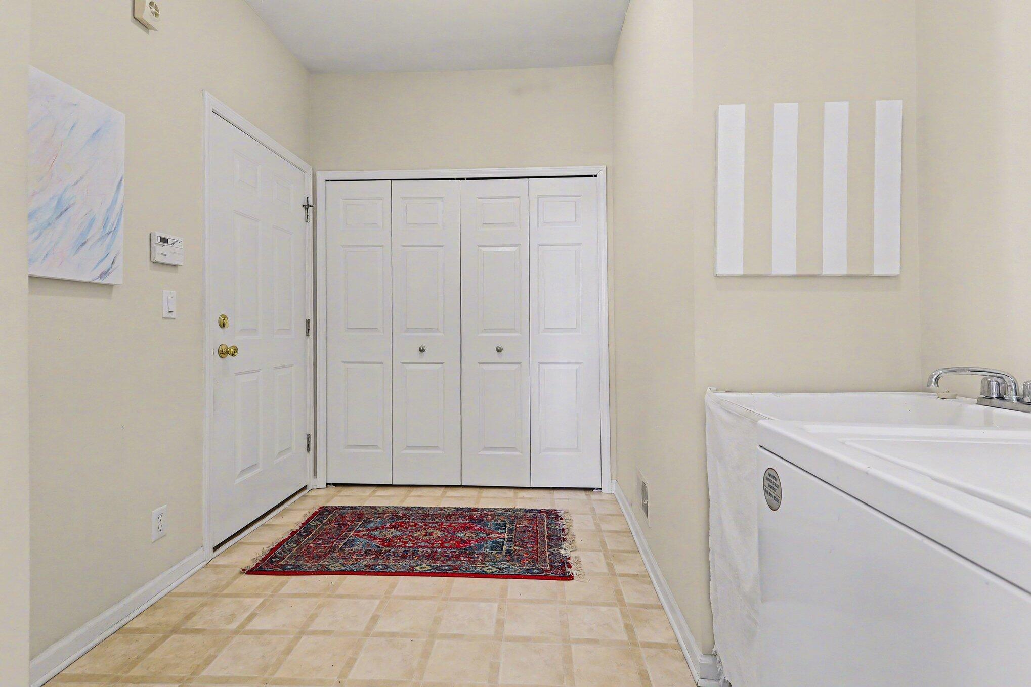 5421 Pinnacle Court
