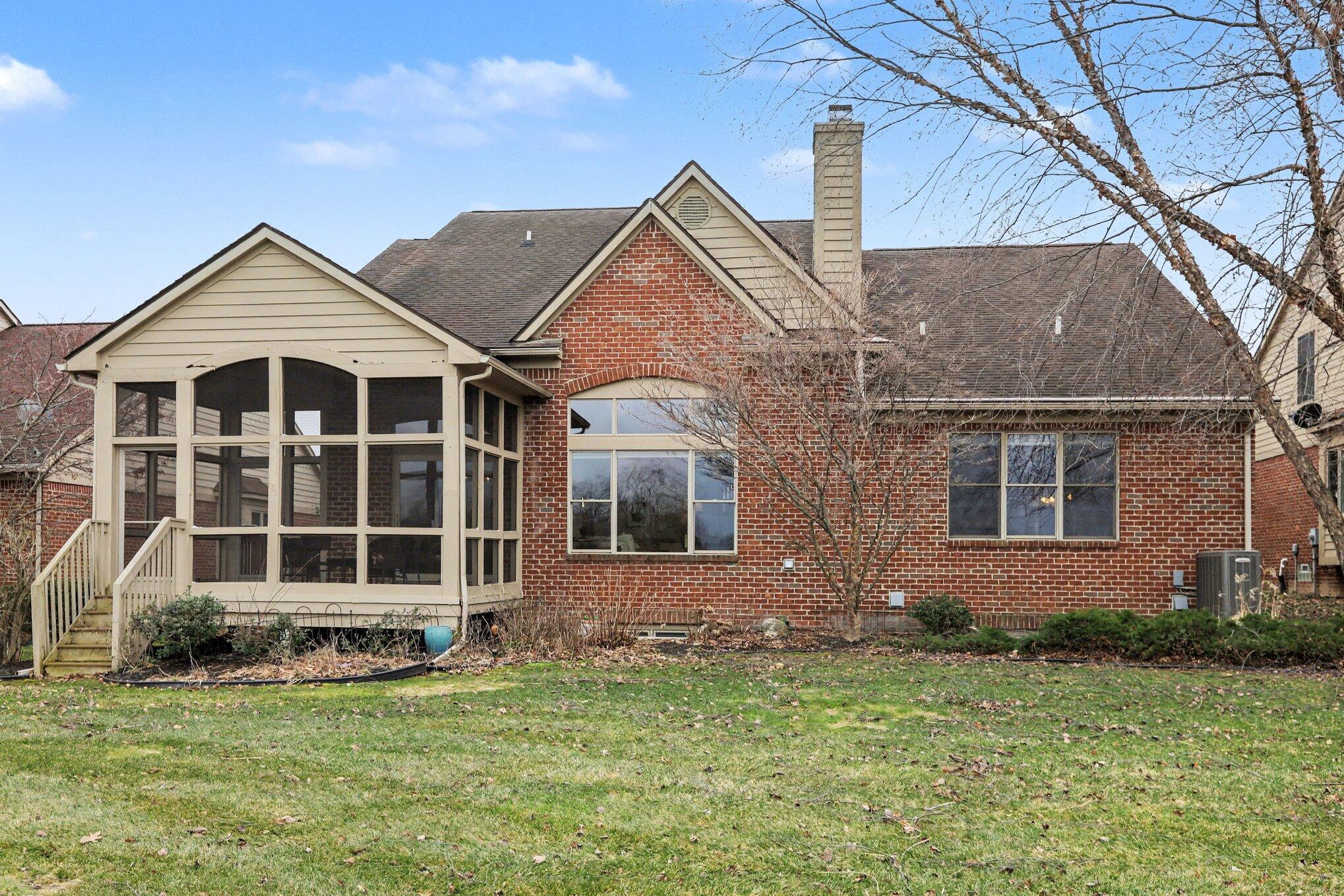 5421 Pinnacle Court