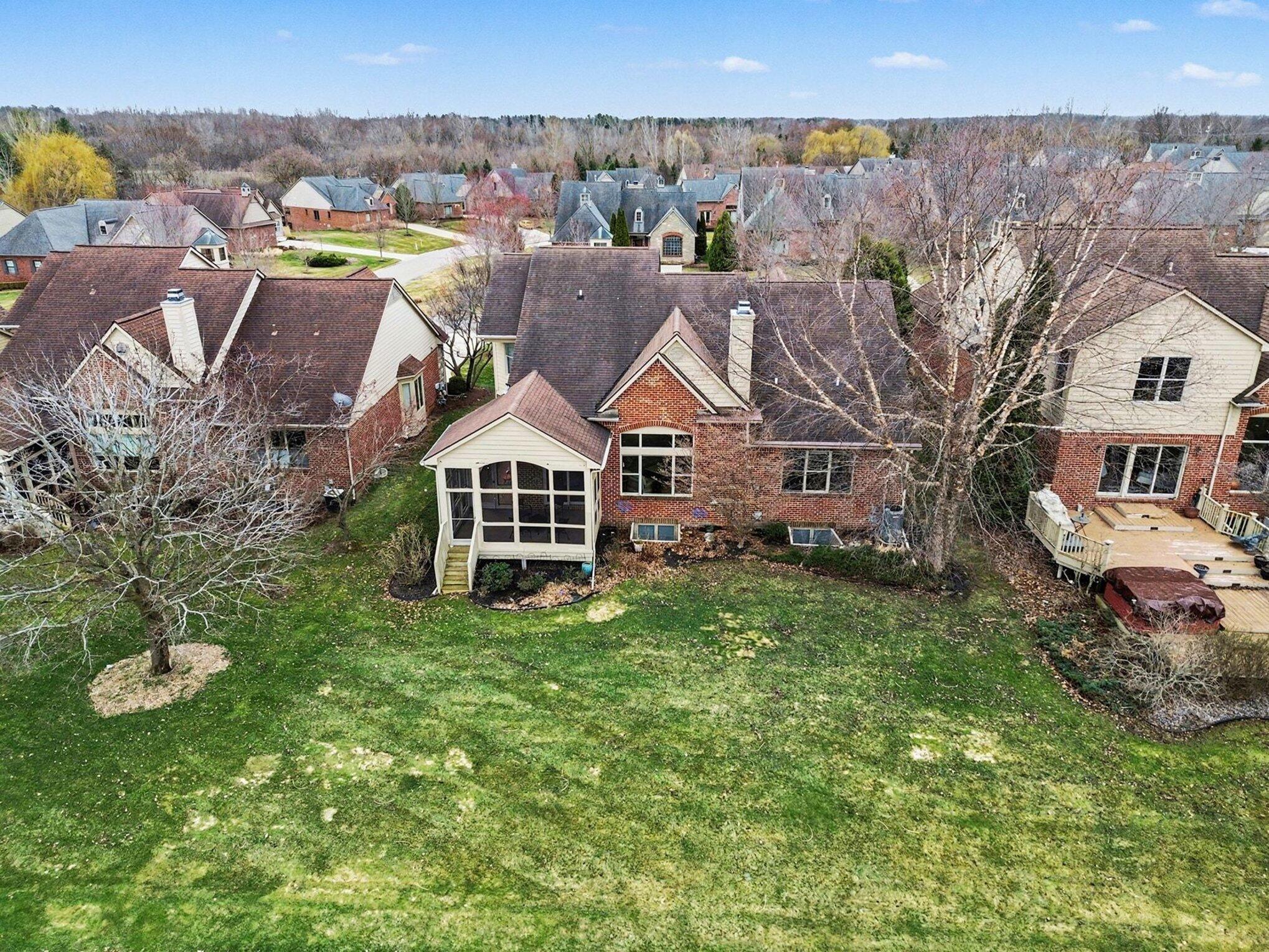 5421 Pinnacle Court