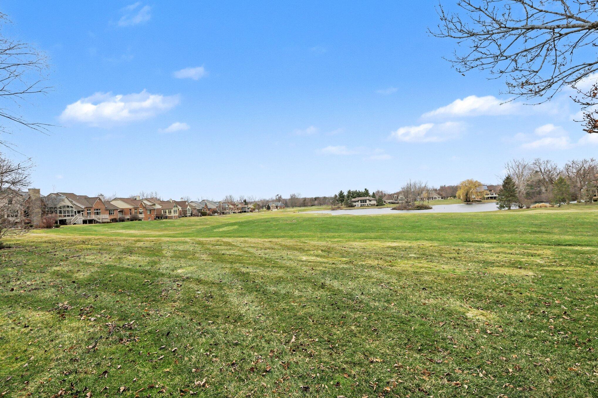 5421 Pinnacle Court