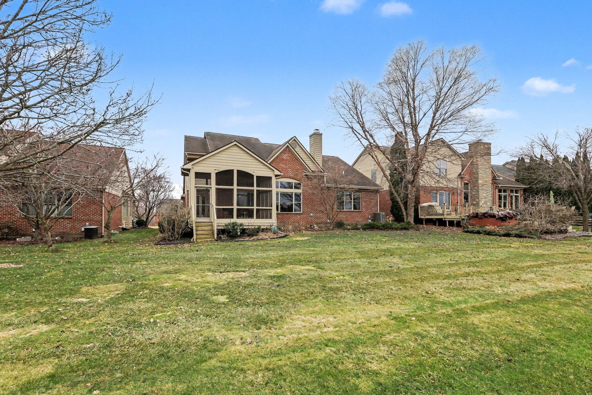 5421 Pinnacle Court
