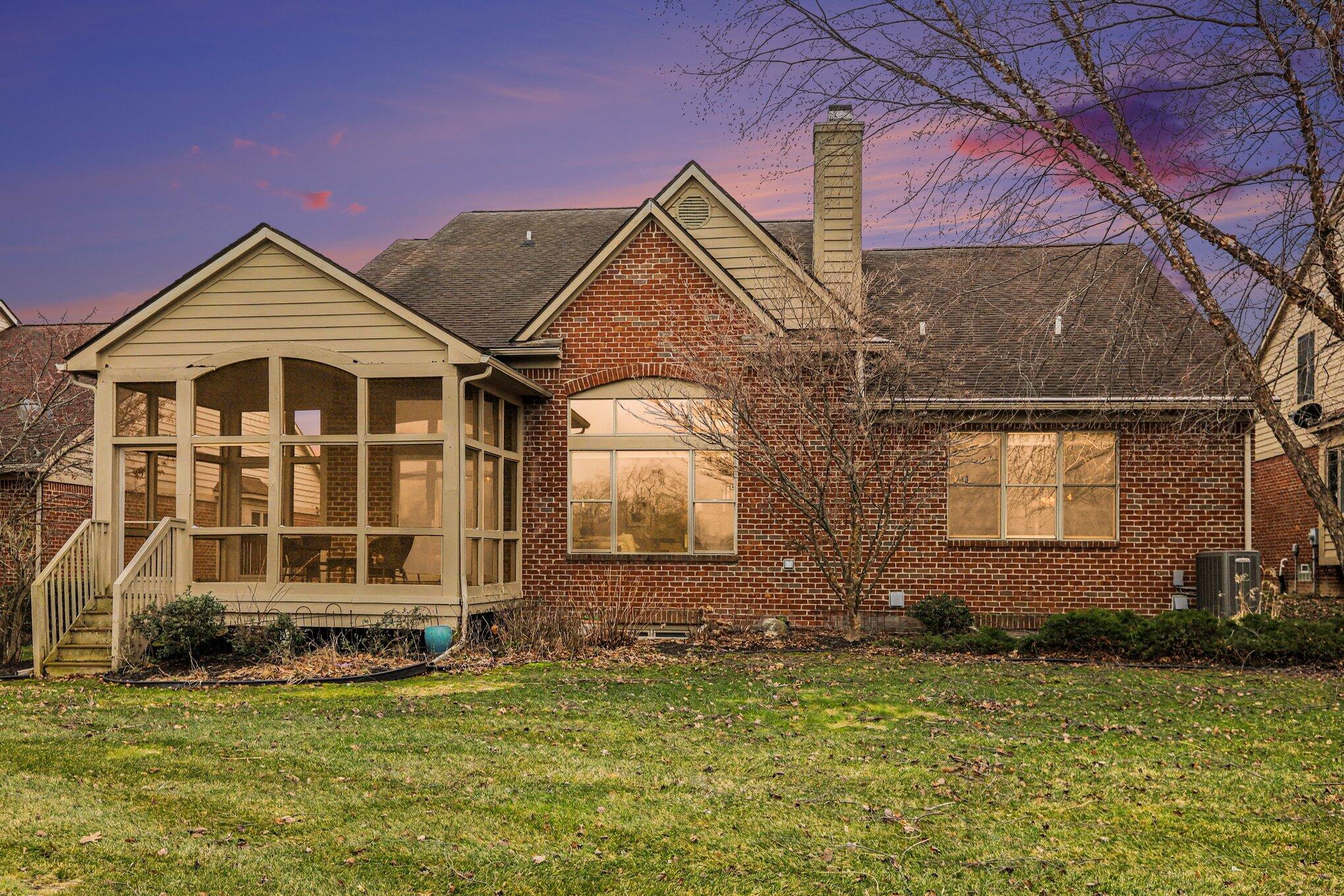 5421 Pinnacle Court