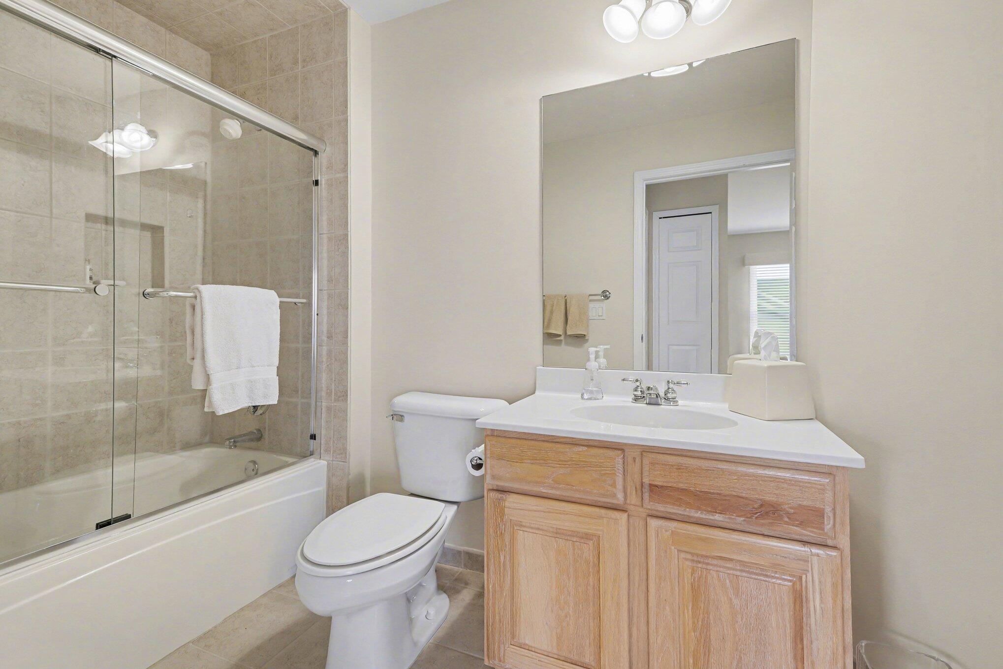 5421 Pinnacle Court