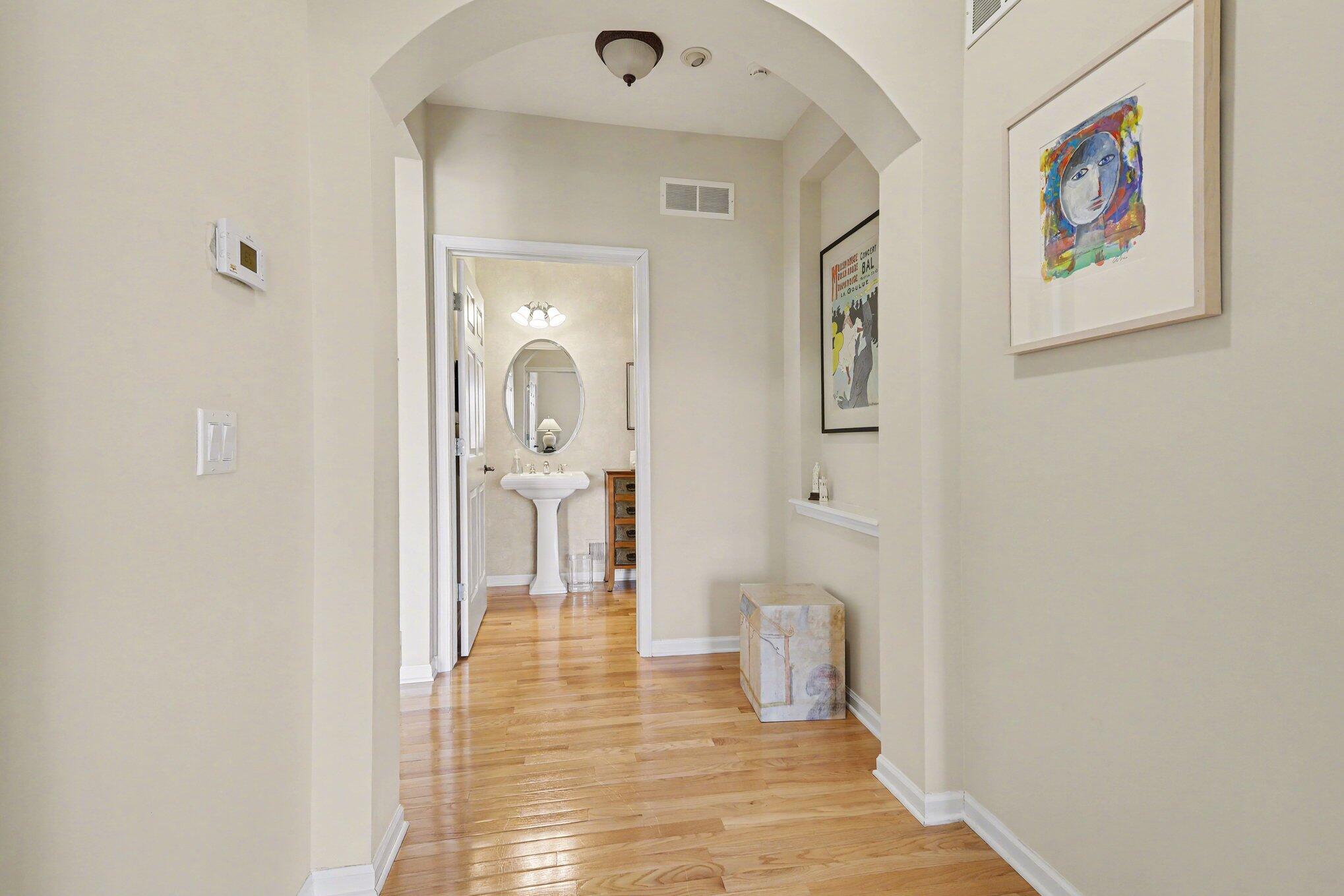 5421 Pinnacle Court