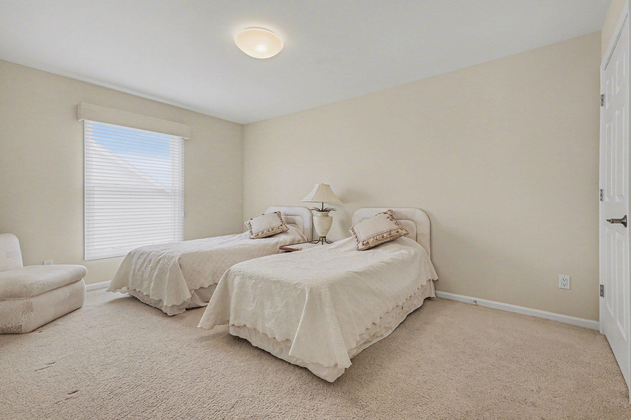 5421 Pinnacle Court