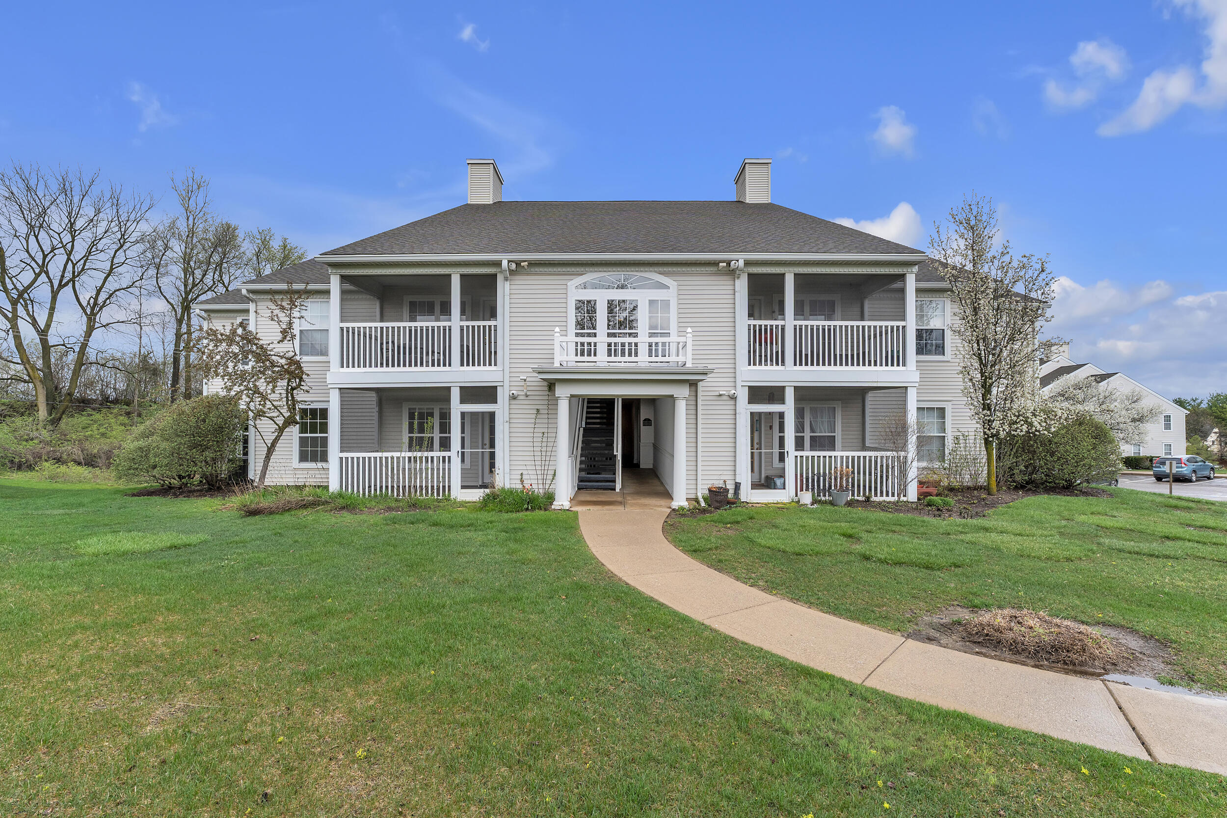 1224 Joyce Lane