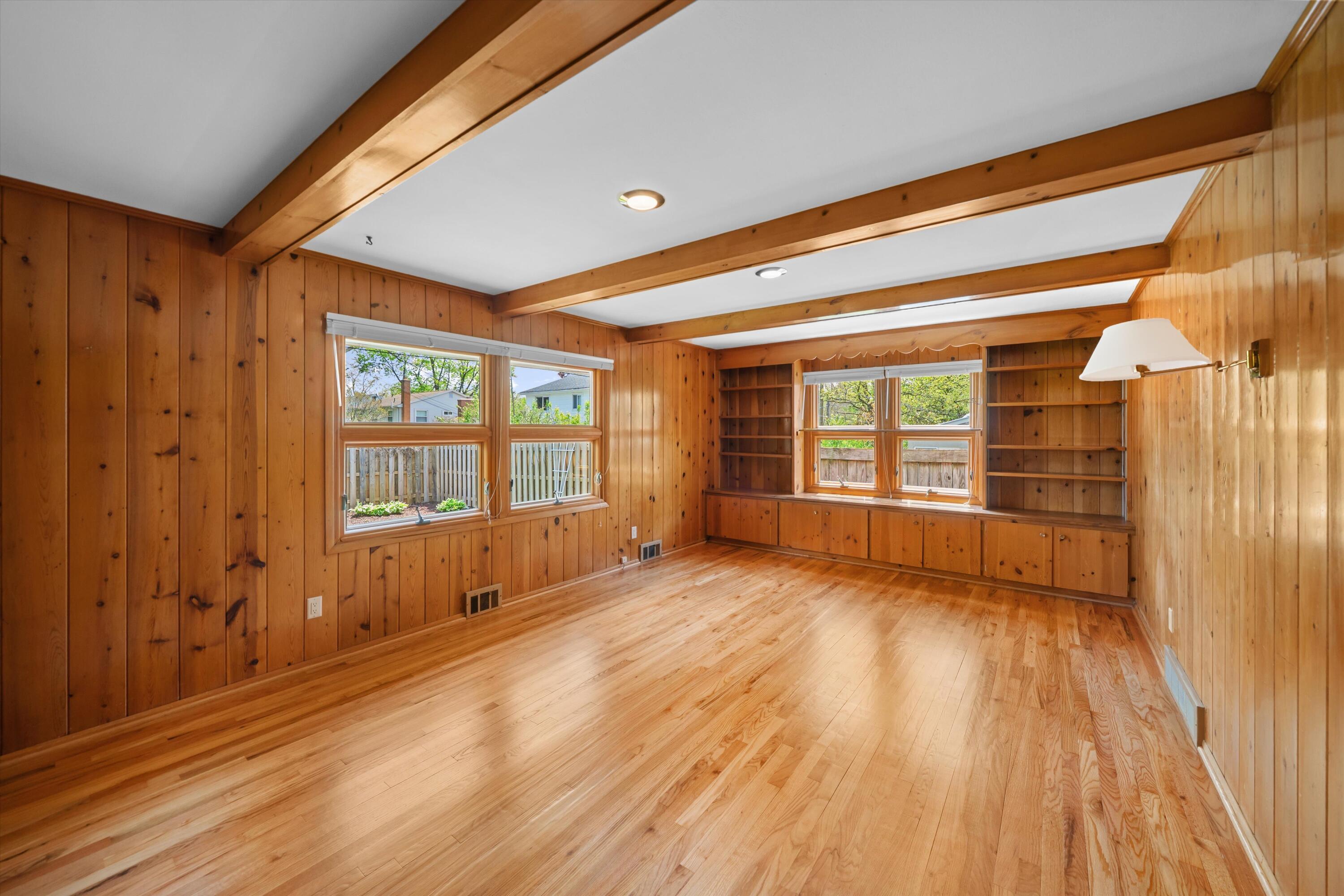 1911 Mershon Drive