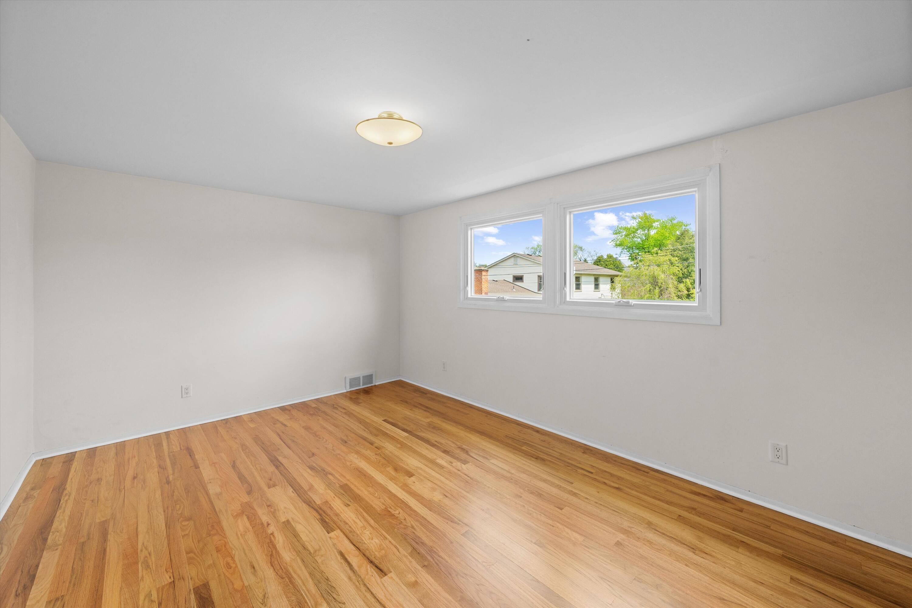 1911 Mershon Drive
