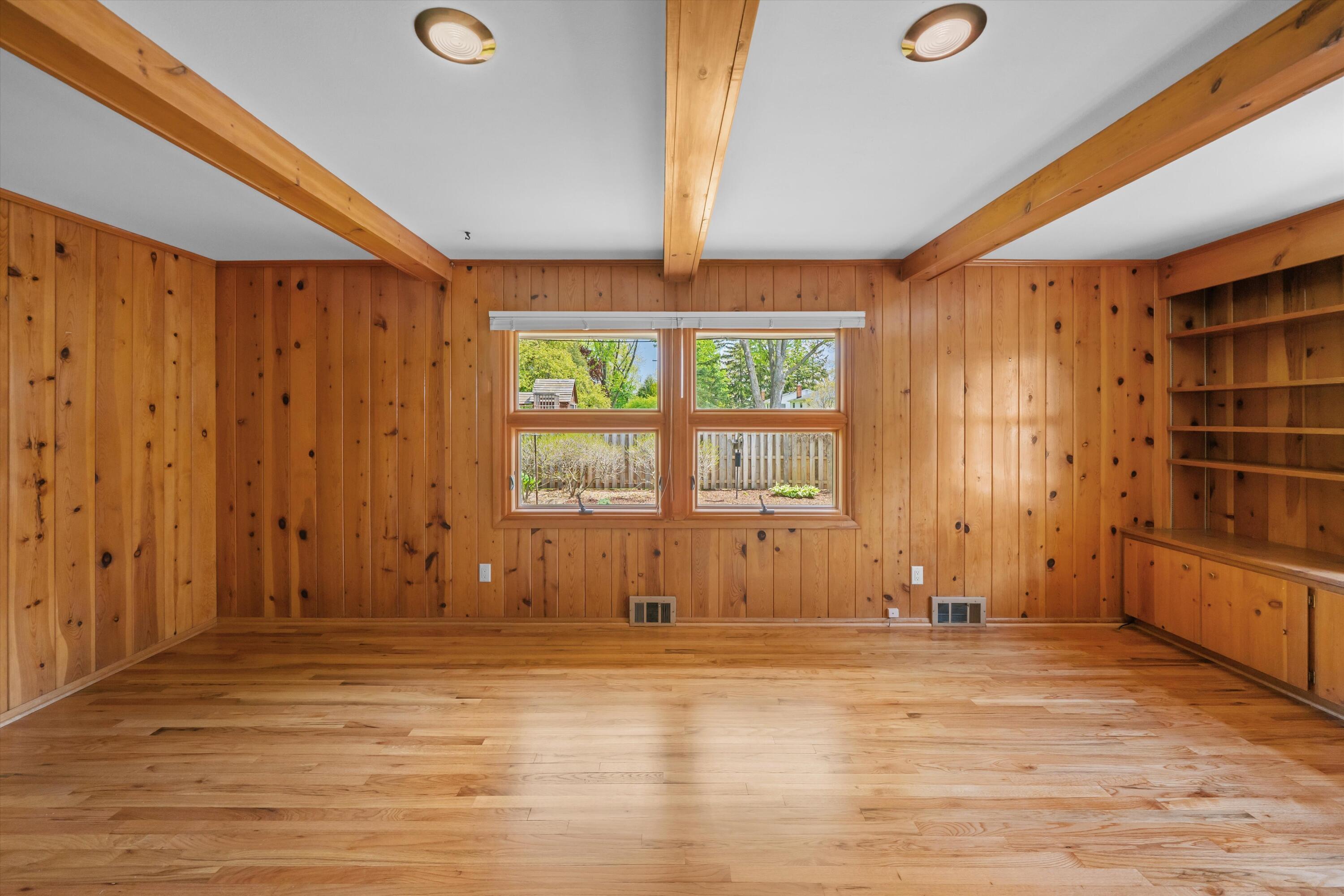 1911 Mershon Drive