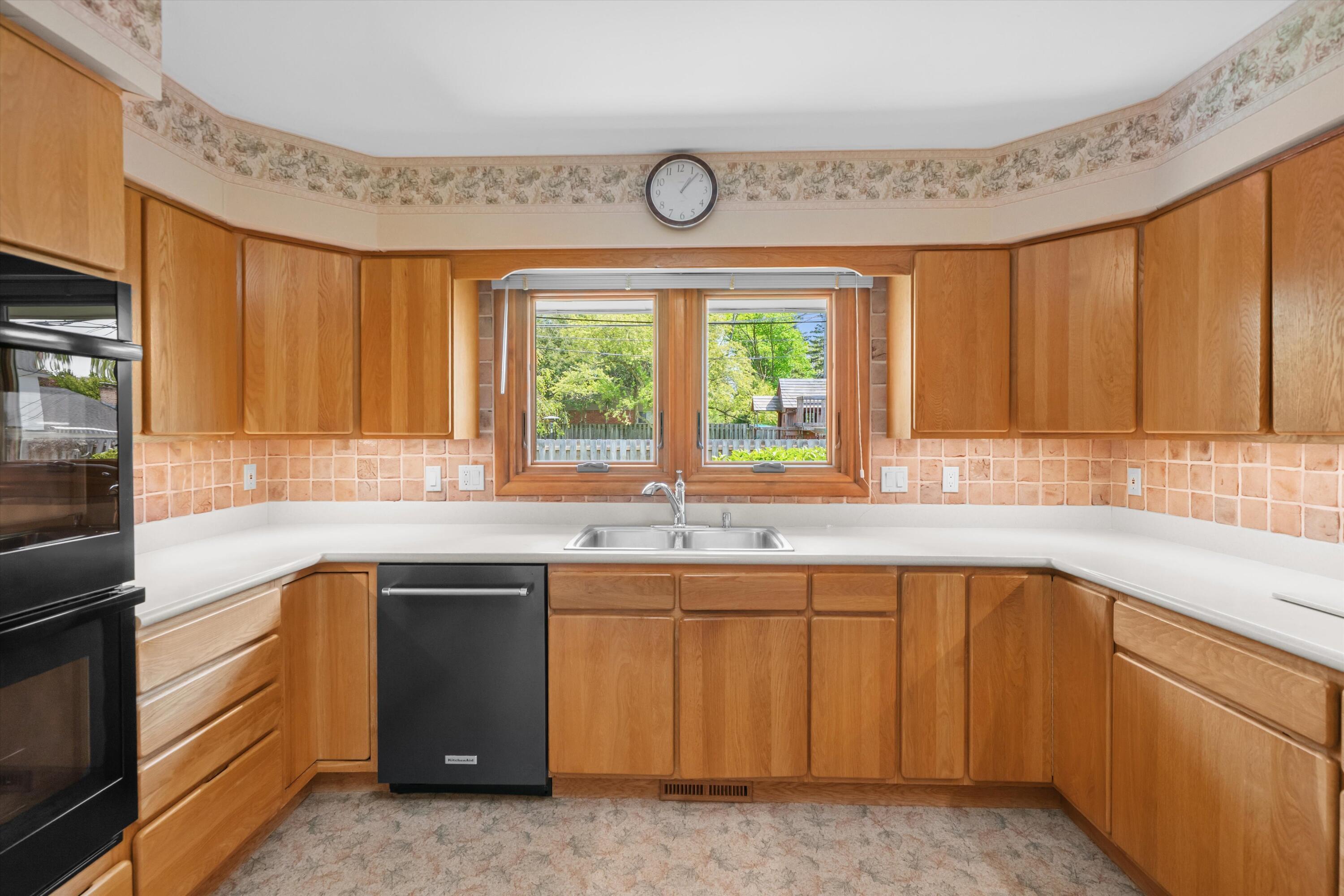 1911 Mershon Drive