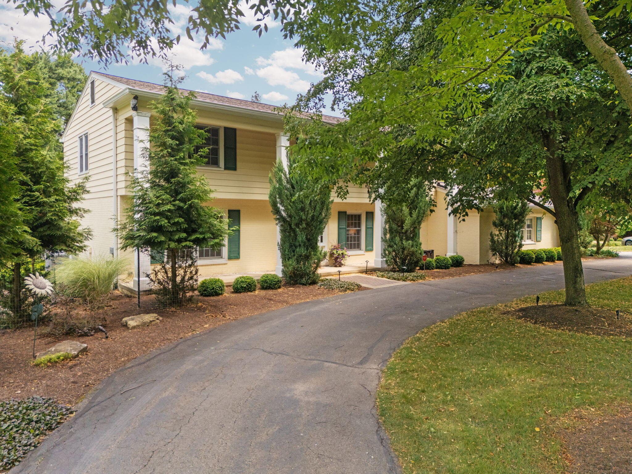 2464 Blueberry Lane
