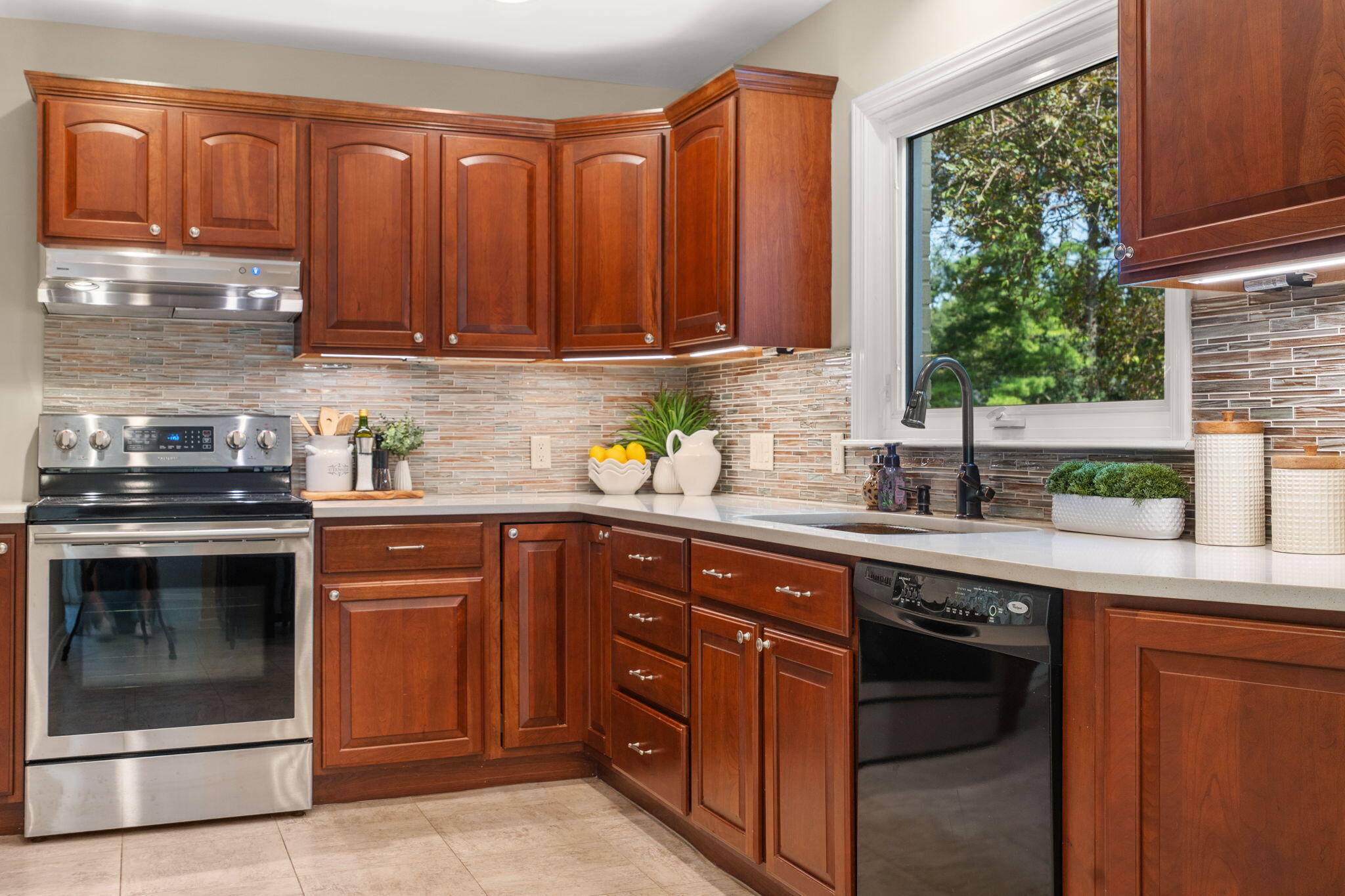 2464 Blueberry Lane