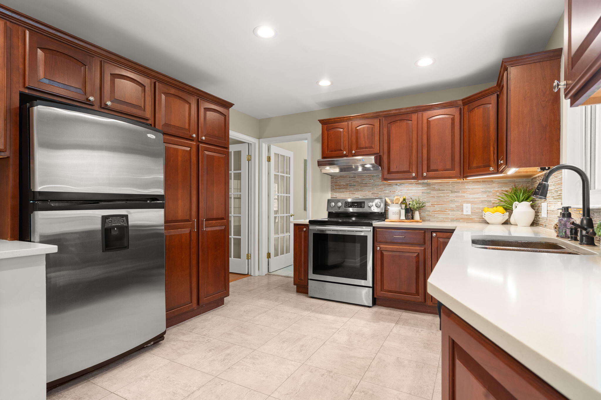 2464 Blueberry Lane