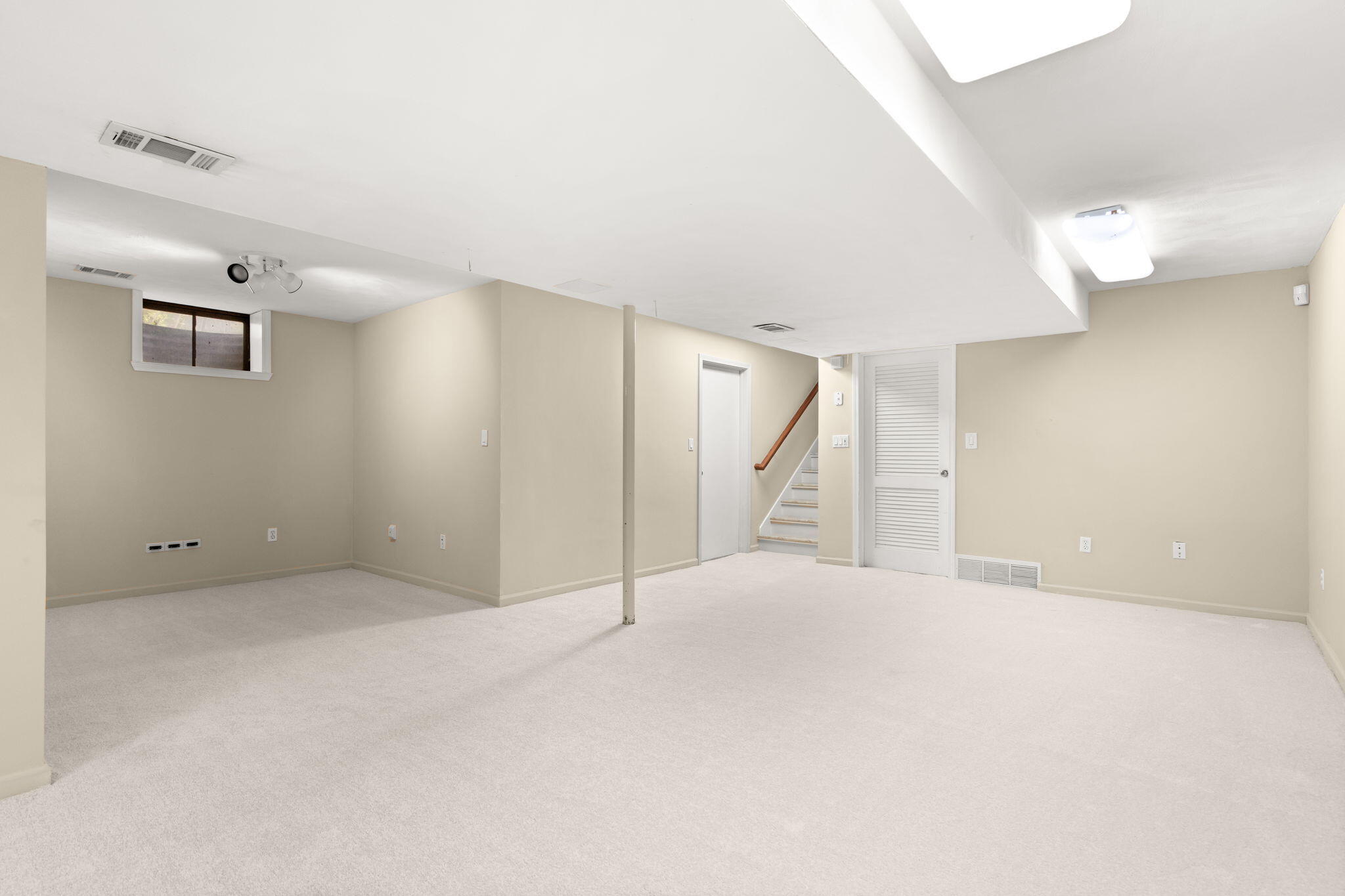 2464 Blueberry Lane