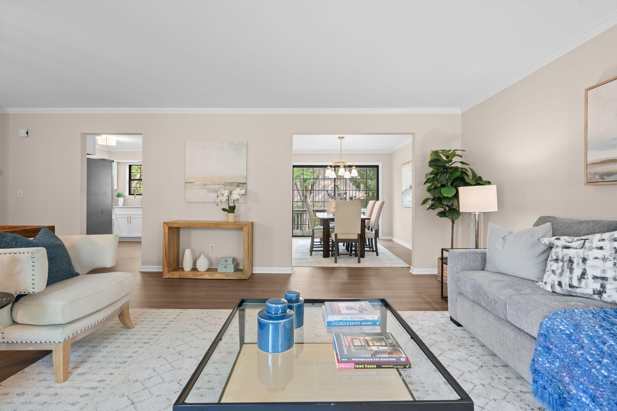 2250 Rivenoak Court