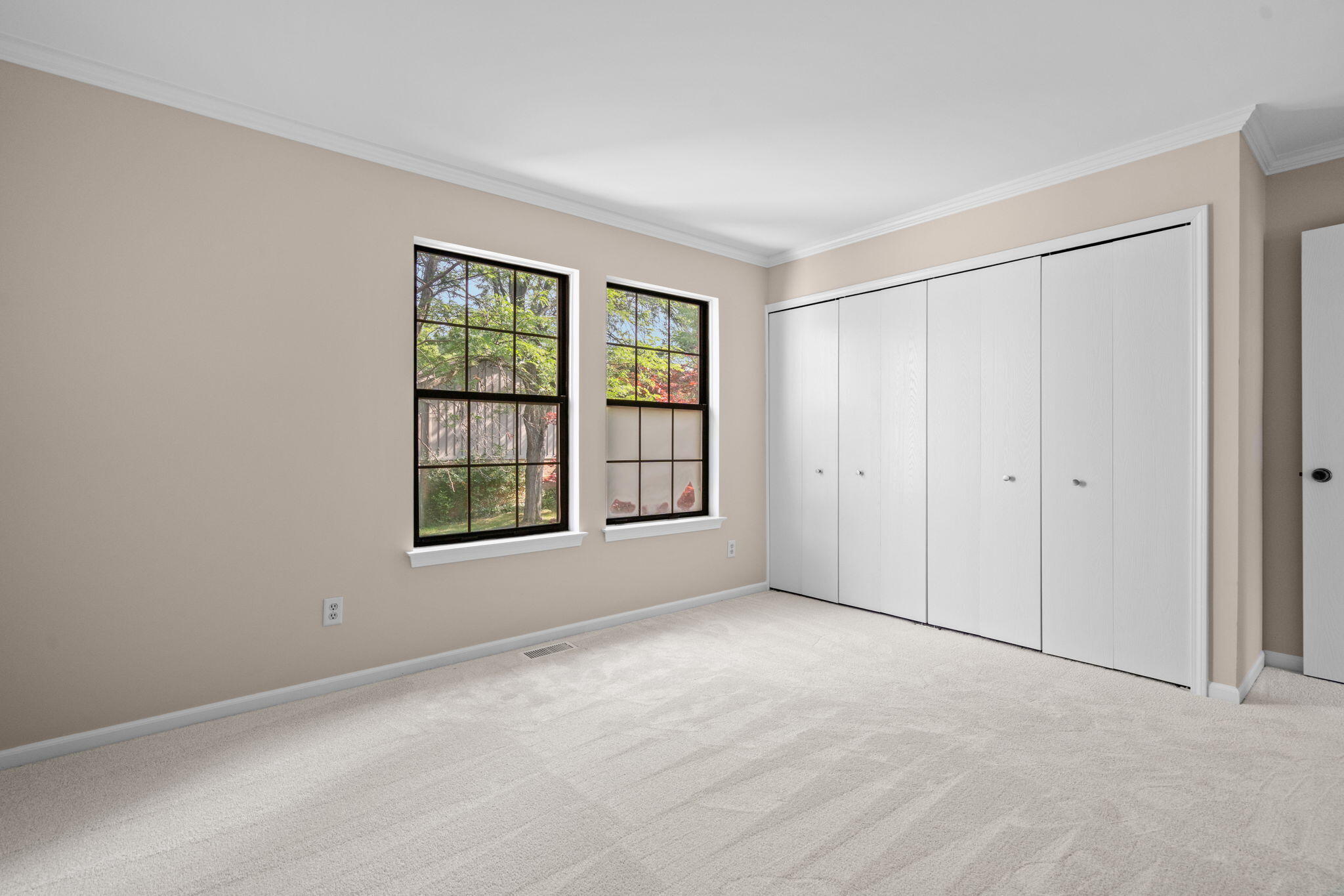 2250 Rivenoak Court