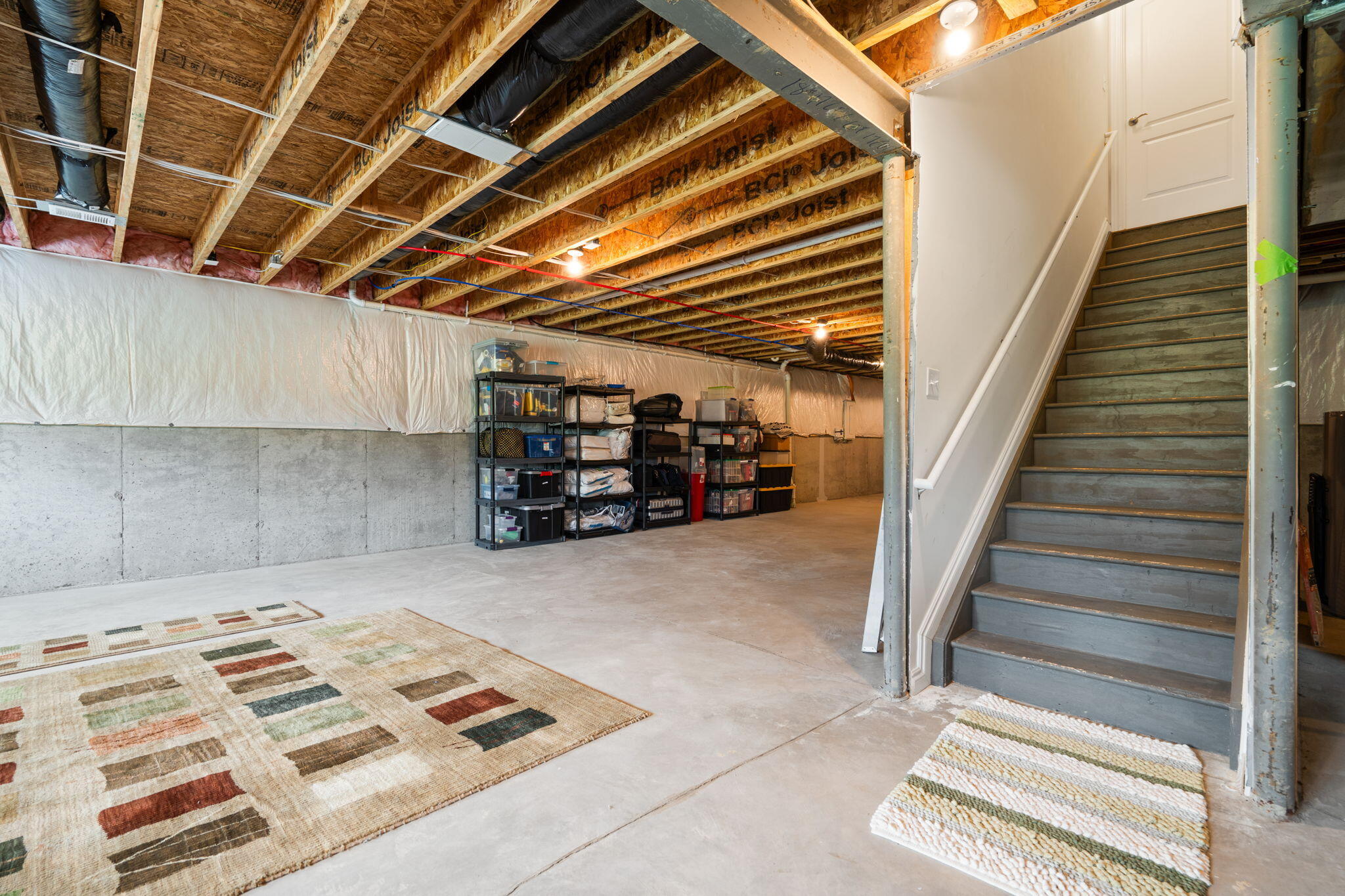 568 Ivyland Street