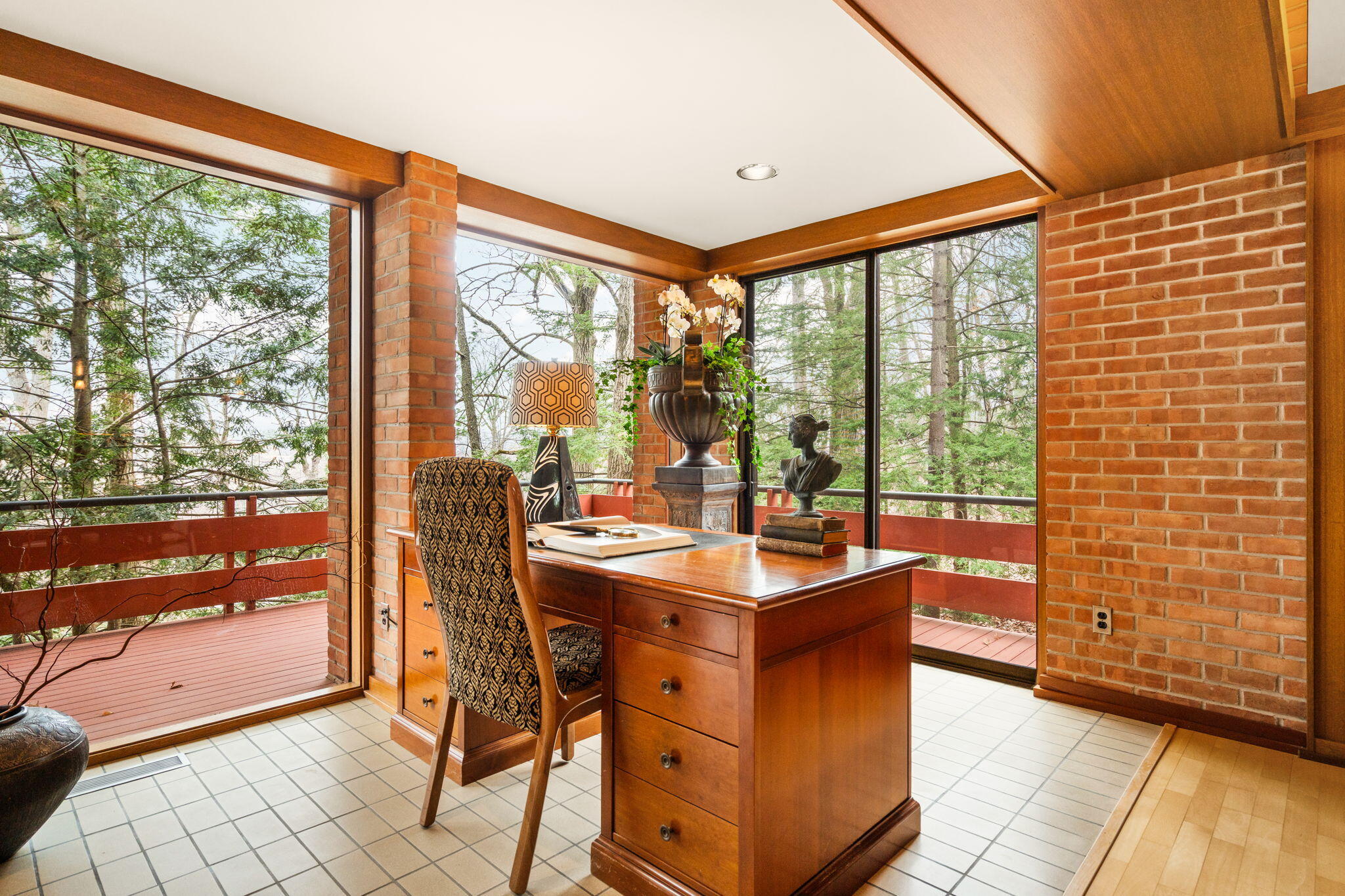276 Indian River Place