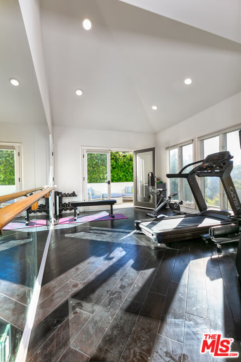 6307 Ramirez Mesa Dr