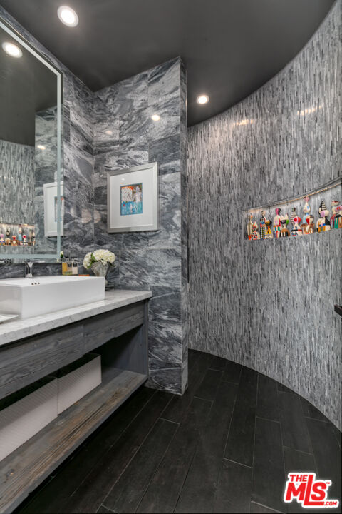 6307 Ramirez Mesa Dr