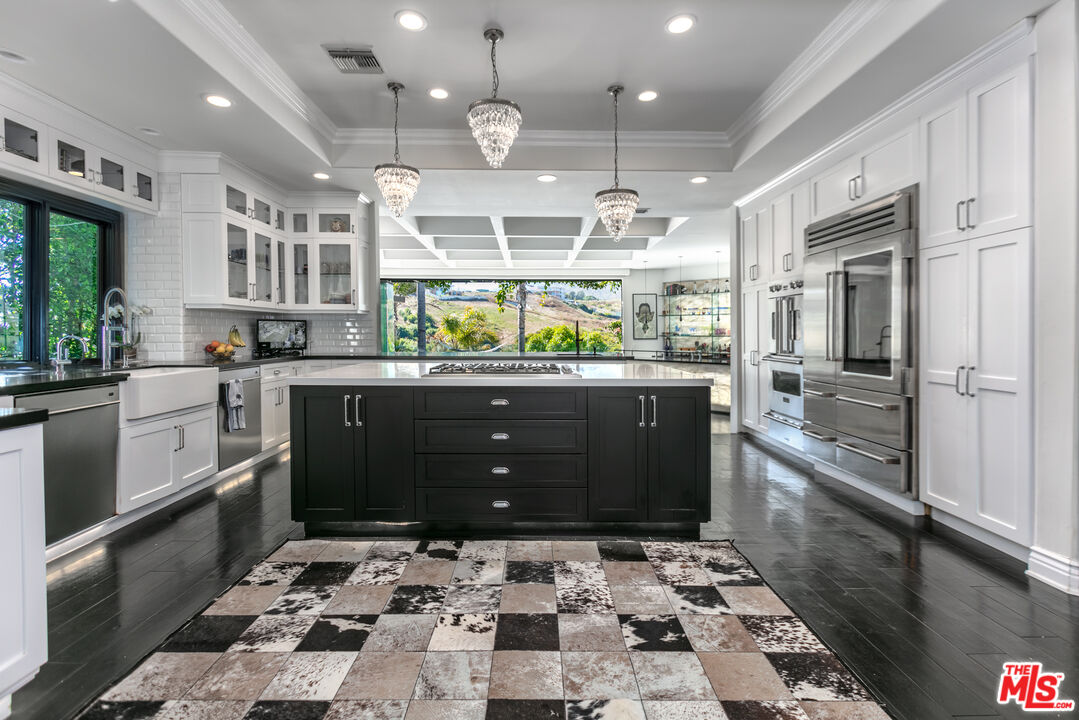 6307 Ramirez Mesa Dr