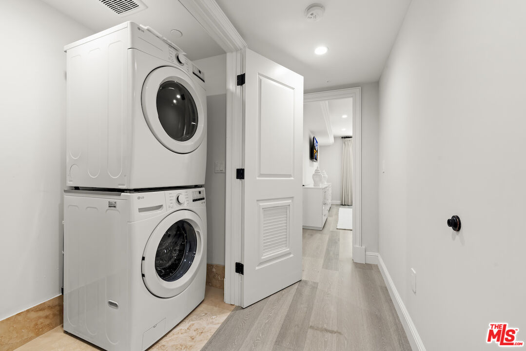 1825 Pandora Ave Unit: 104