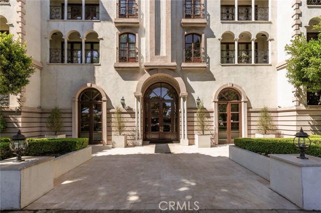 9249 Burton Way Unit: 406