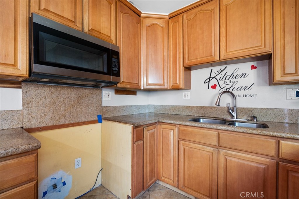 237 S Omalley Avenue