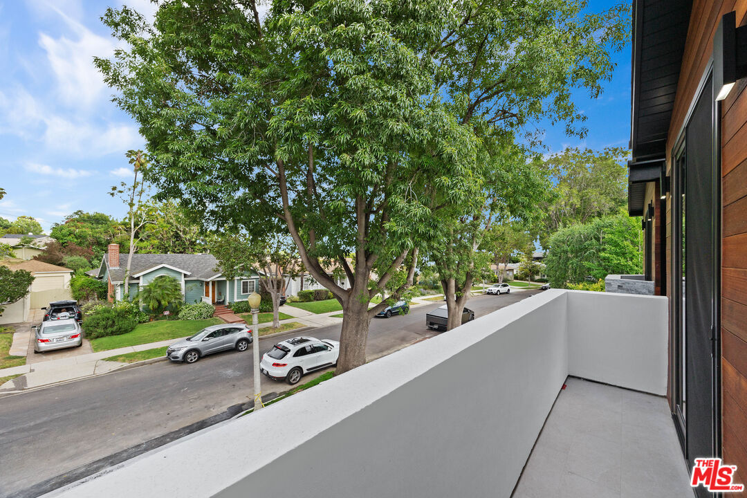 2631 Castle Heights Pl