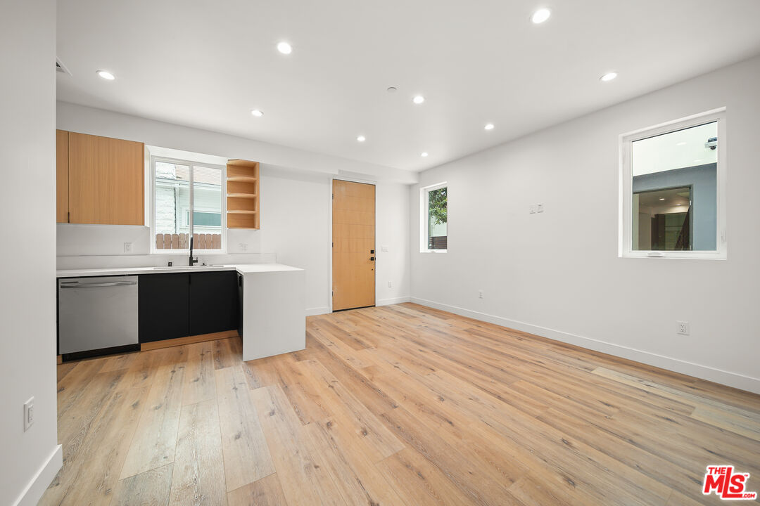1520 Magnolia Ave Unit: UNIT C
