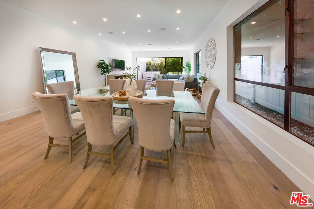 1635 S Sherbourne Dr