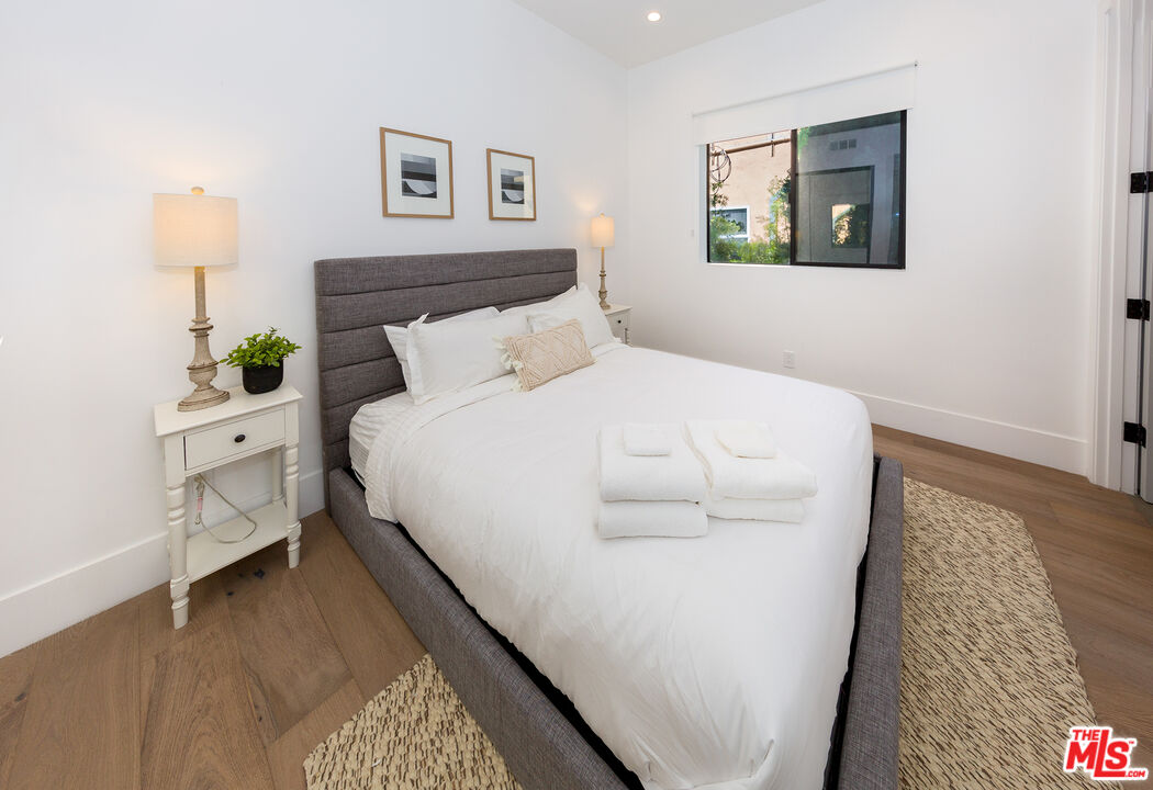 1635 S Sherbourne Dr