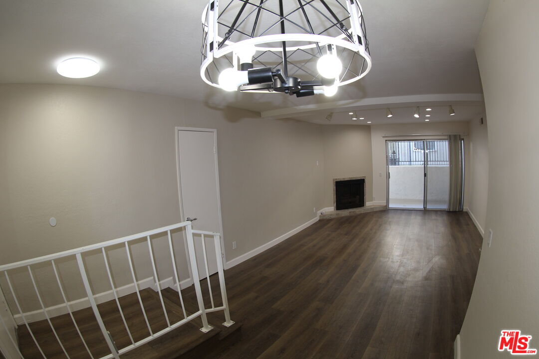 1515 S Beverly Dr Unit: 209