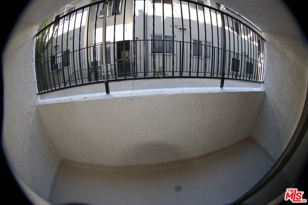 1515 S Beverly Dr Unit: 209
