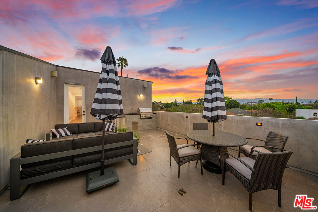 1903 S Bedford St Unit: 1/2