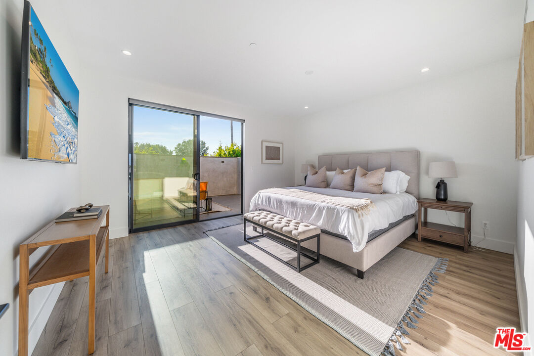 1903 S Bedford St Unit: 1/2