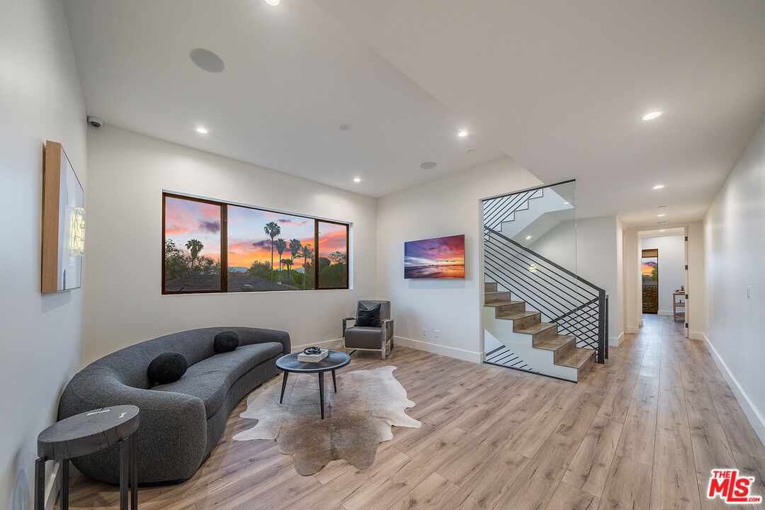 1903 S Bedford St Unit: 1/2