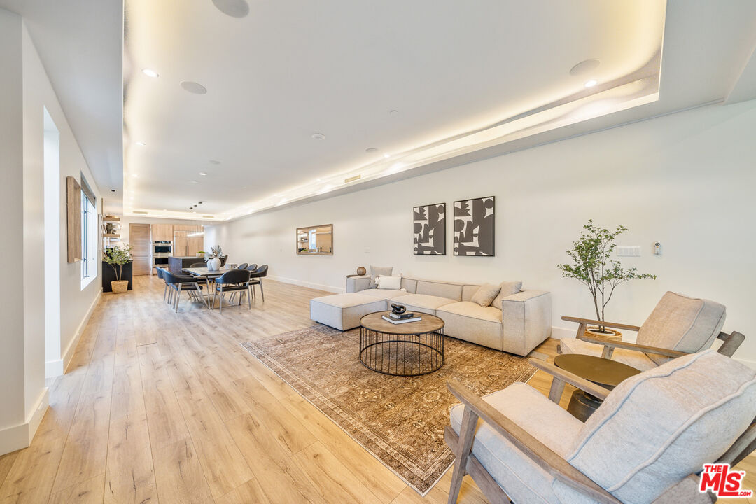 1903 S Bedford St Unit: 1/2