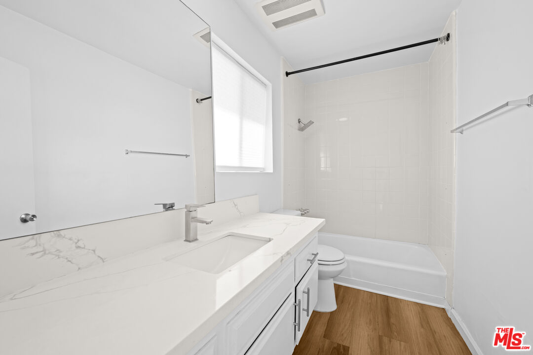 1206 S Holt Ave Unit: 2