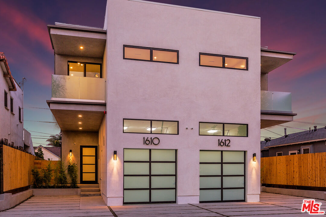 1612 S Wooster ST Unit: 1