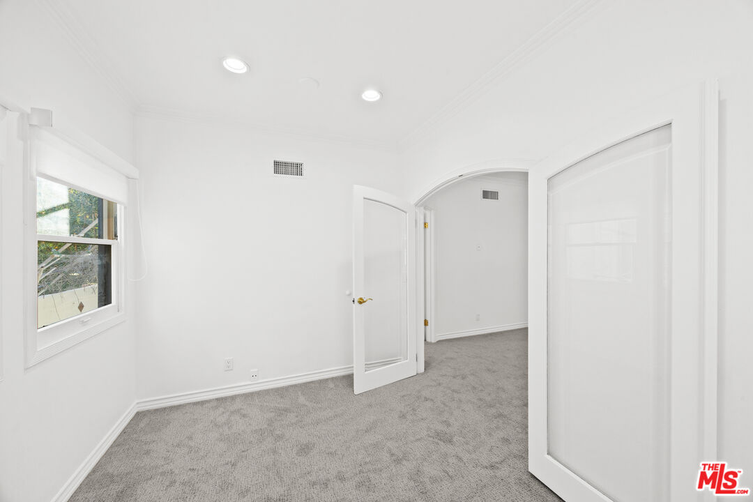 502 Smithwood Dr Unit: 502