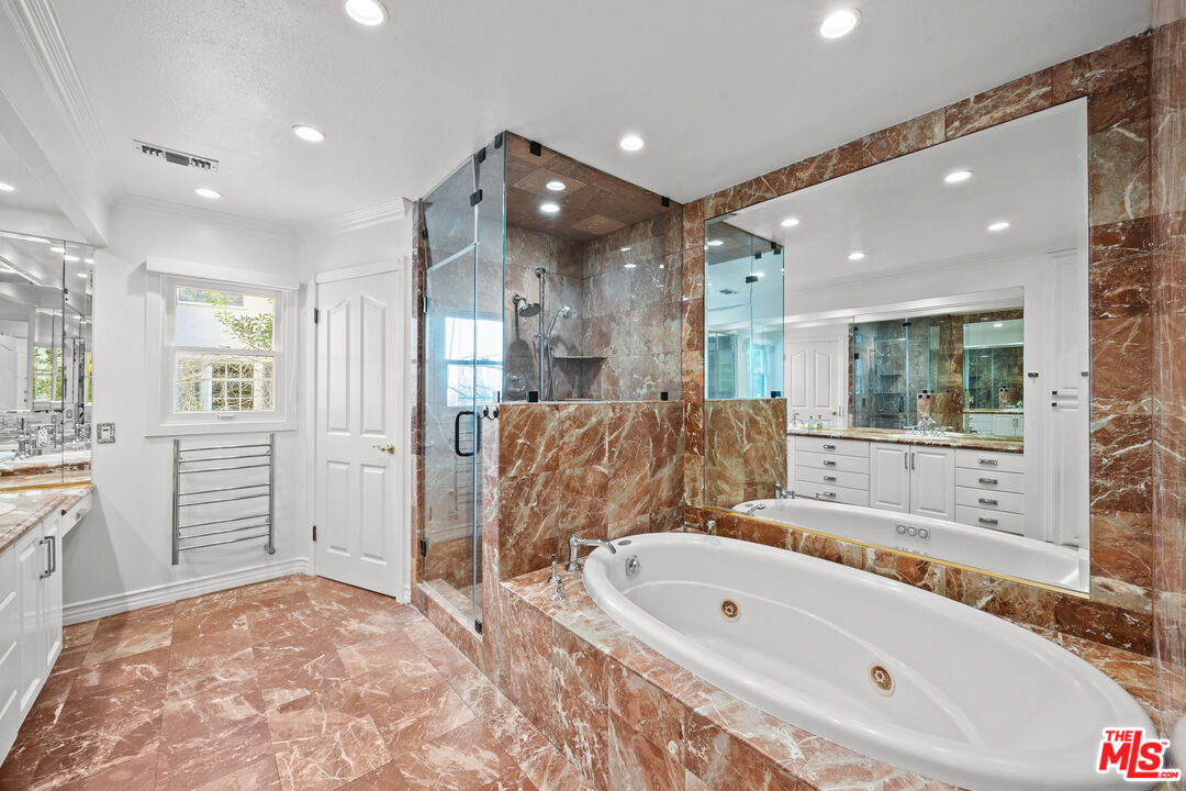 502 Smithwood Dr Unit: 502