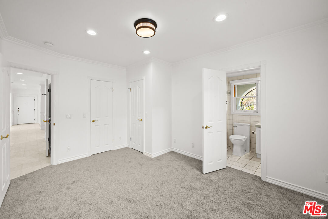 502 Smithwood Dr Unit: 502