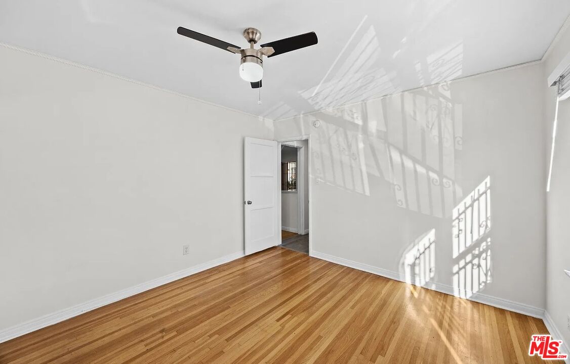 1518 Laurel Canyon Blvd Unit: Apt 2